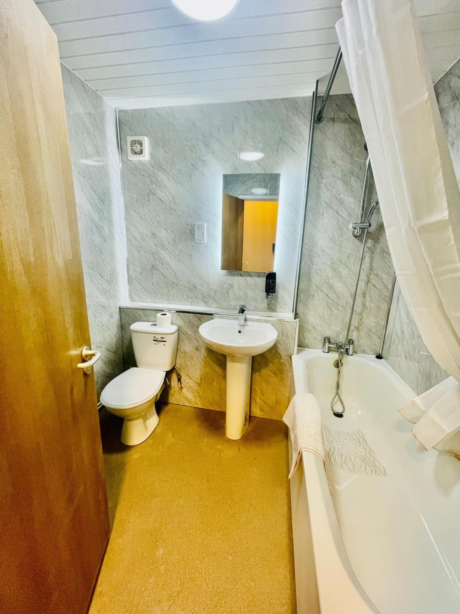 Hylands Hotel Coventry Luaran gambar